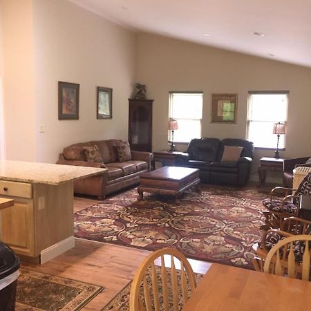 Brook Trout Inn Sapphire Екстериор снимка