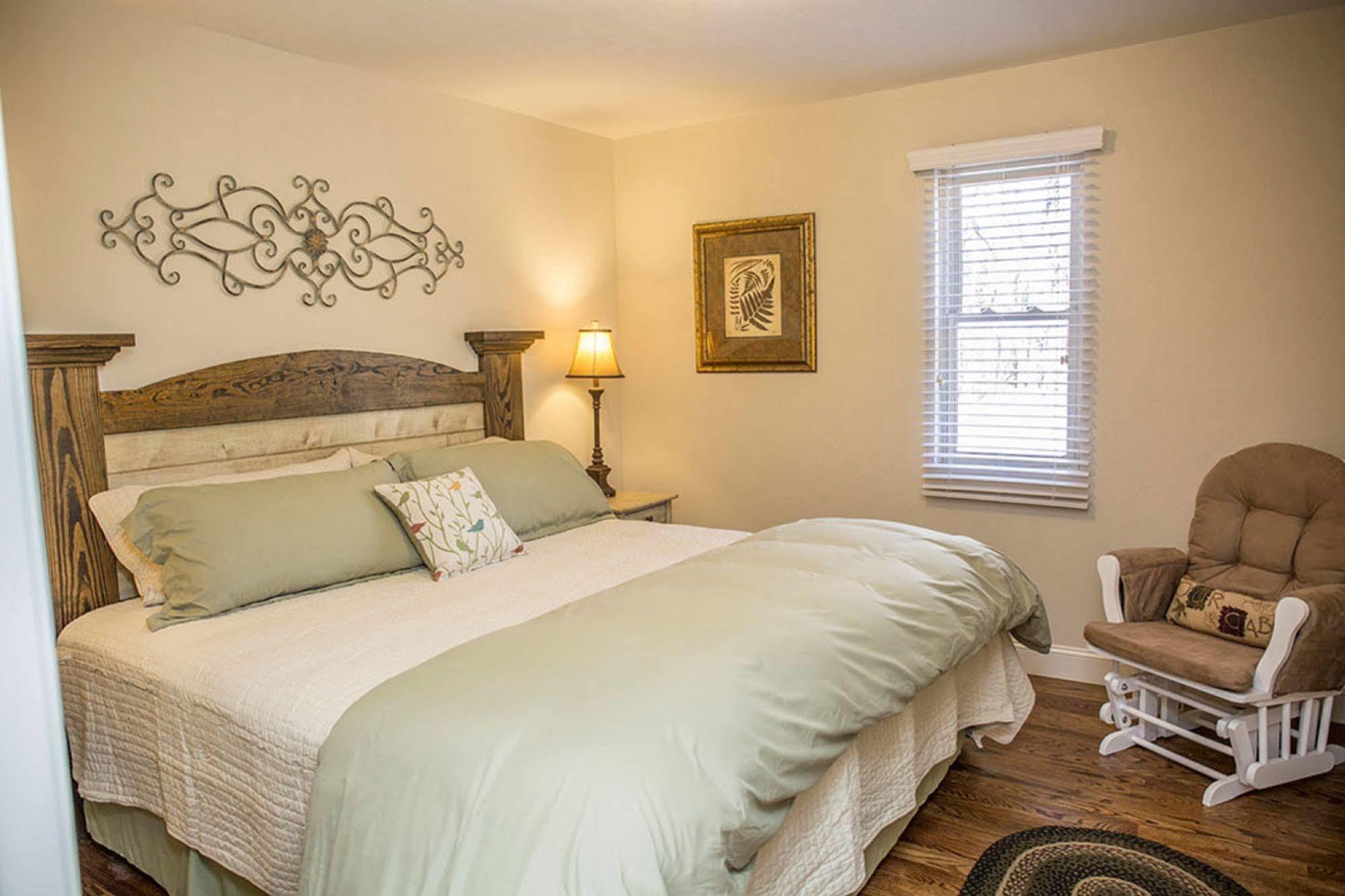 Brook Trout Inn Sapphire Екстериор снимка