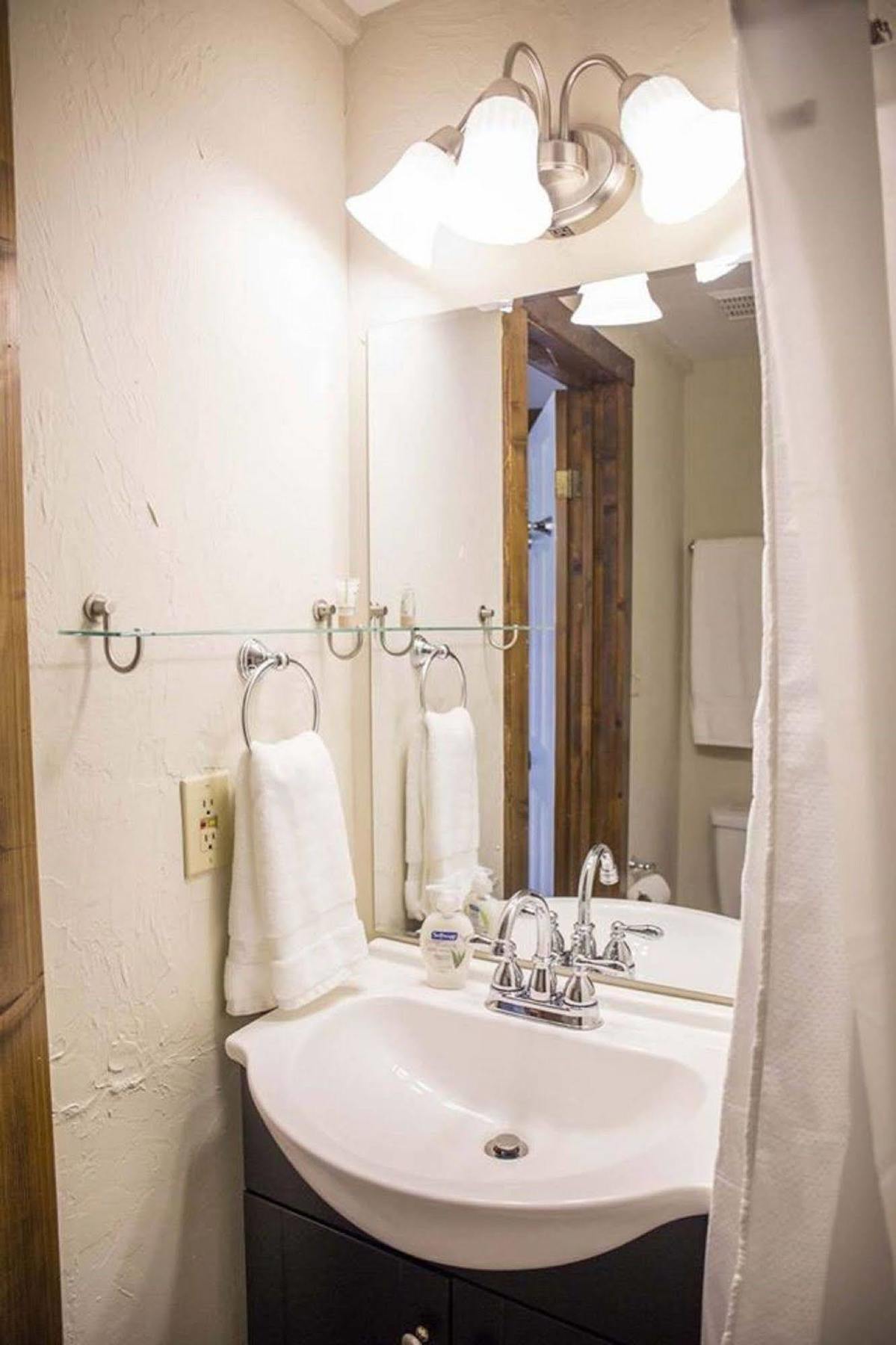 Brook Trout Inn Sapphire Екстериор снимка
