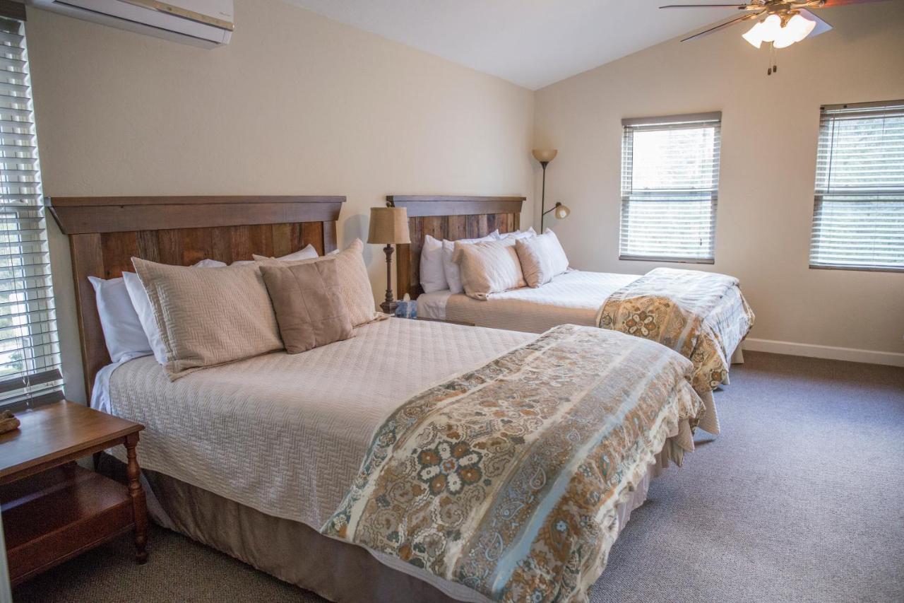 Brook Trout Inn Sapphire Екстериор снимка
