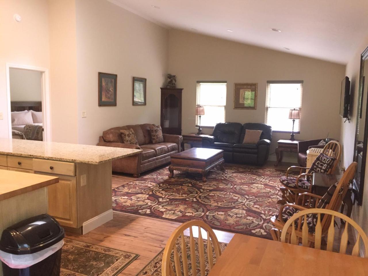 Brook Trout Inn Sapphire Екстериор снимка